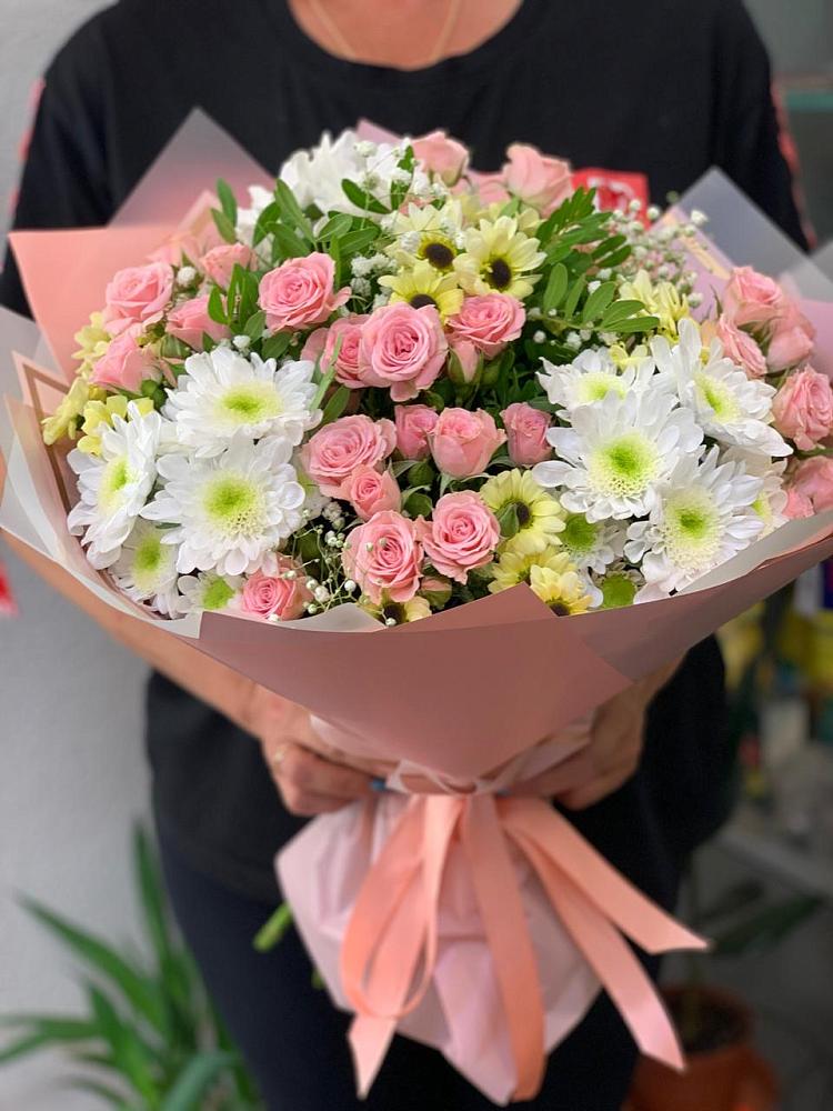 Букет цветов из: Розы и Хризантемы в Масловский