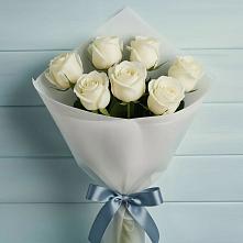 Букет 7 Белых роз Эдлесс Лав в Масловский
