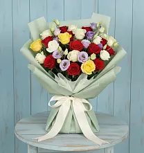 Букет цветов из:  Розы в Масловский