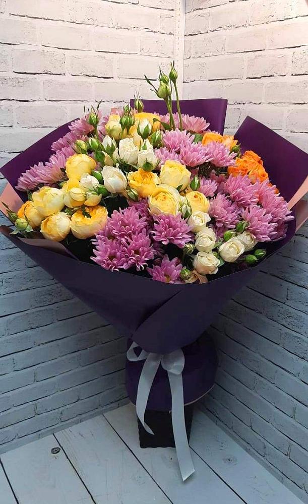 Букет цветов из: Хризантемы и Розы в Масловский