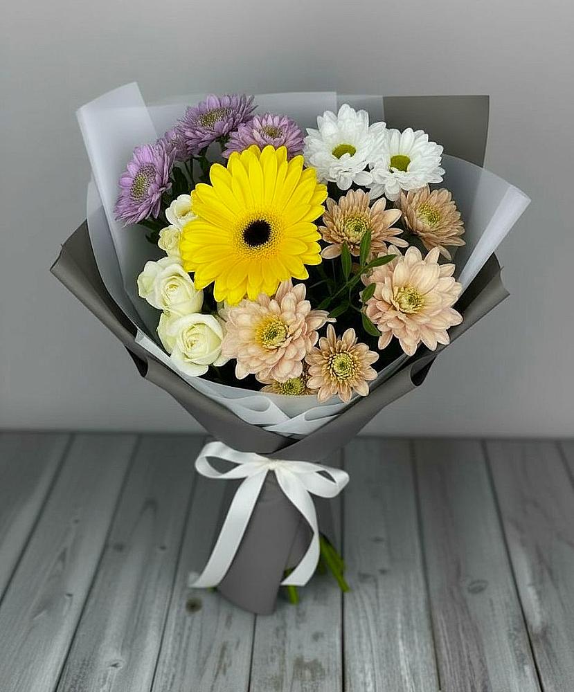 Букет цветов из: Розы, Герберы и Хризантемы в Масловский
