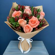 Букет цветов из:  Розы и Альстромерии в Масловский