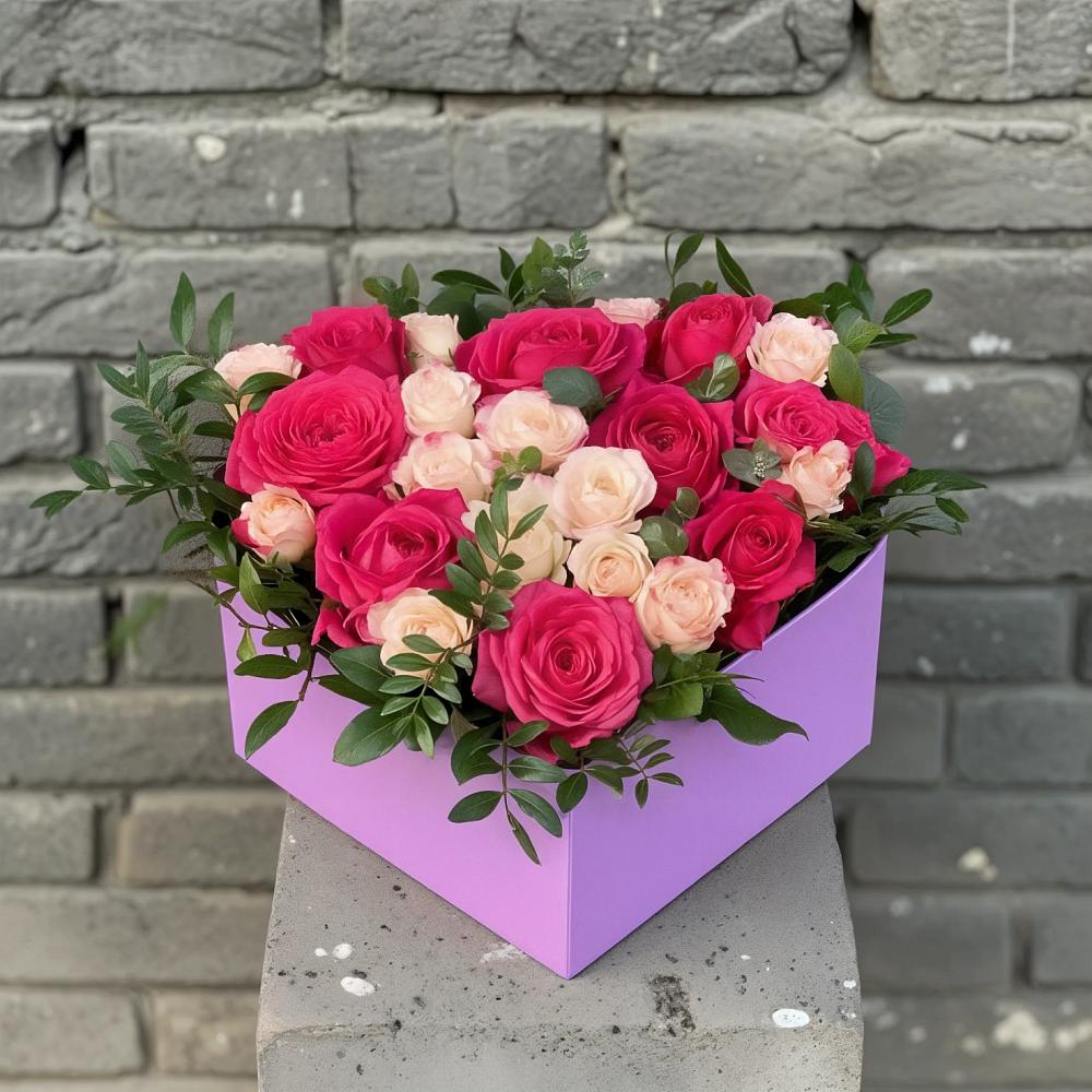 Цветочная композиция из Розы в коробке в Масловский