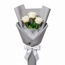 Букет 3 белые розы в Масловский