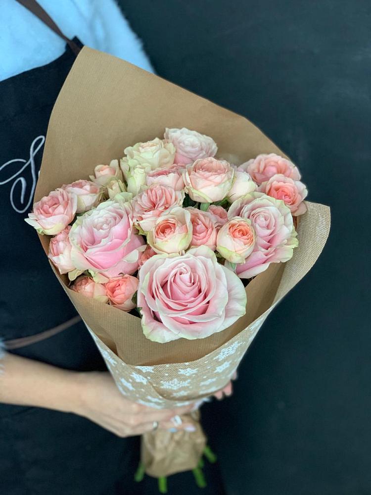 Букет цветов из: Хризантемы и Розы в Масловский