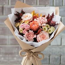 Букет цветов из:  Гвоздики, Хризантемы и Розы в Масловский