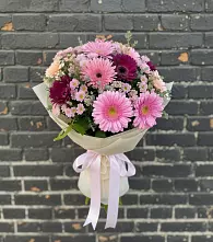 Букет цветов из:  Герберы и Хризантемы в Масловский