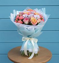 Букет цветов из:  Хризантемы и Розы в Масловский