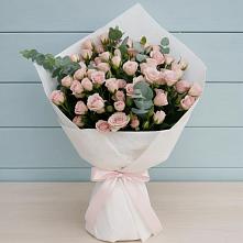 Букет цветов из:  Розы #REPLACE_PRED# Масловский