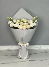 Букет цветов из:  Розы и Лизиантусы в Масловский